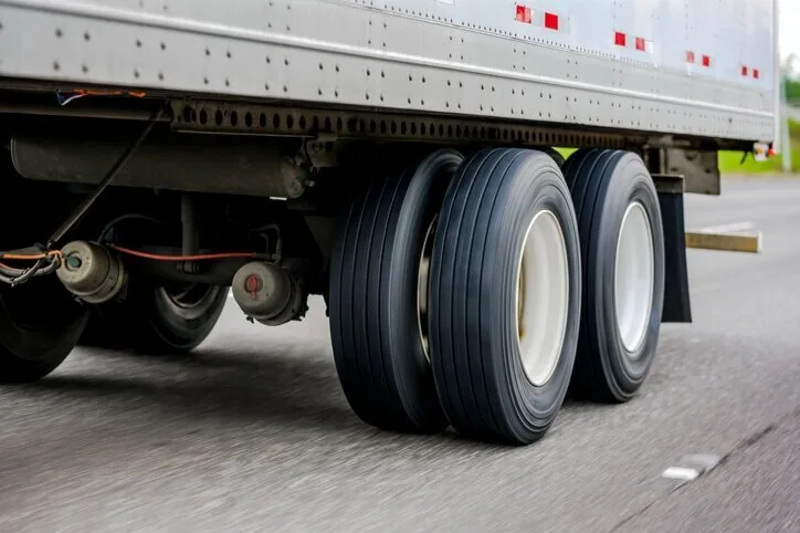 trailer maintenance tips