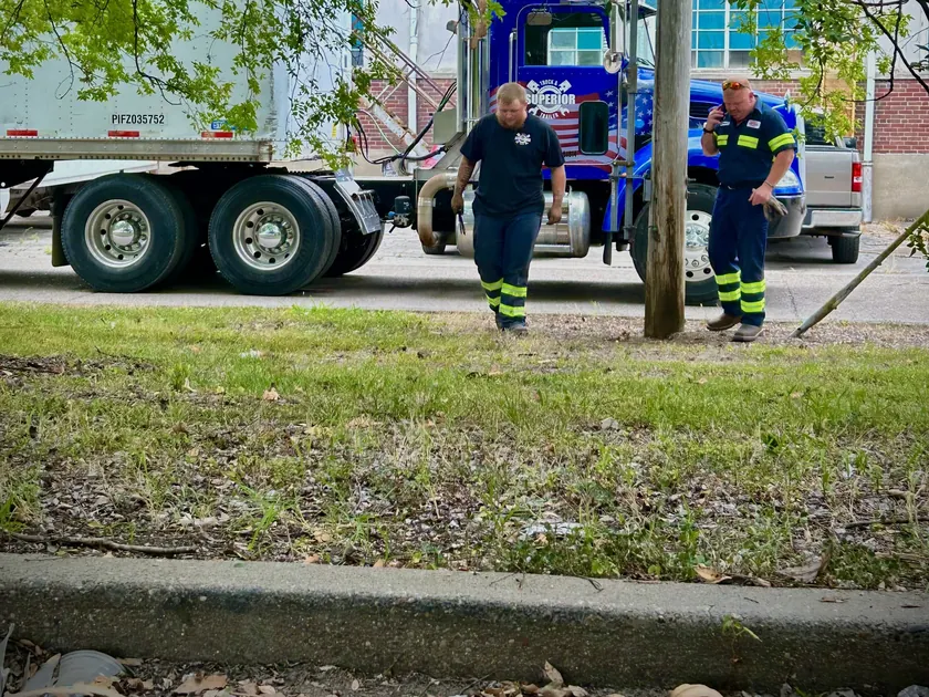 Road call techs on the job