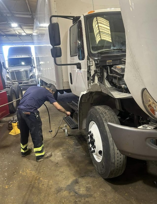 Superior Truck and Trailer | Semi-Truck Repair Louisville KY